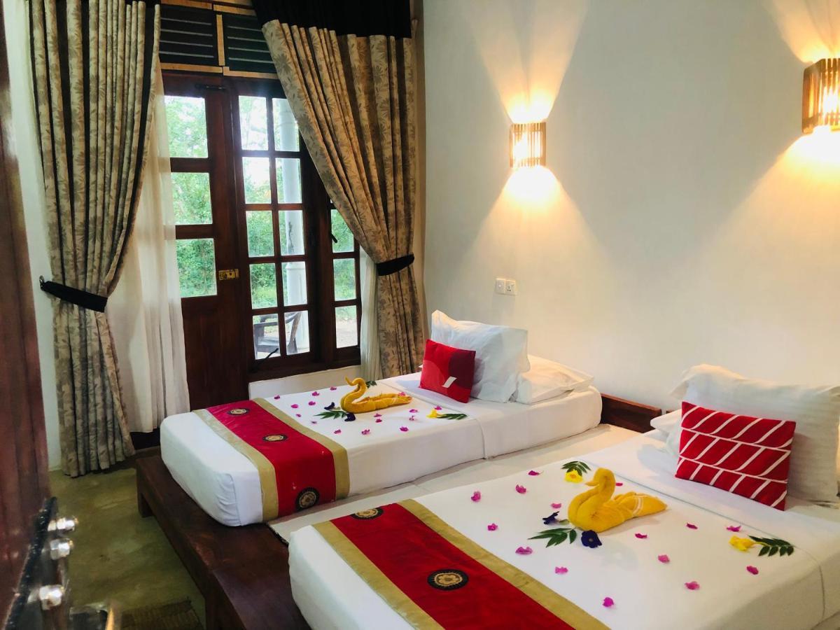 Grand Freedom Bed & Breakfast Sigiriya Exterior photo